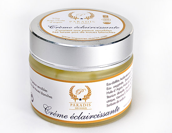 Crème eclairsissante à l'eau de rose et à l'huile d'argan bio